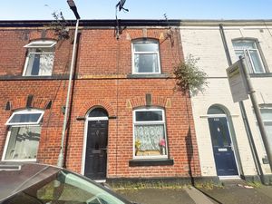 Front Of Property - click for photo gallery